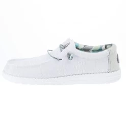 Heydude Men's Hey Dude Wally Sox Triple Needle Star White Casual Shoe -Heydude 40020 1KZ 03
